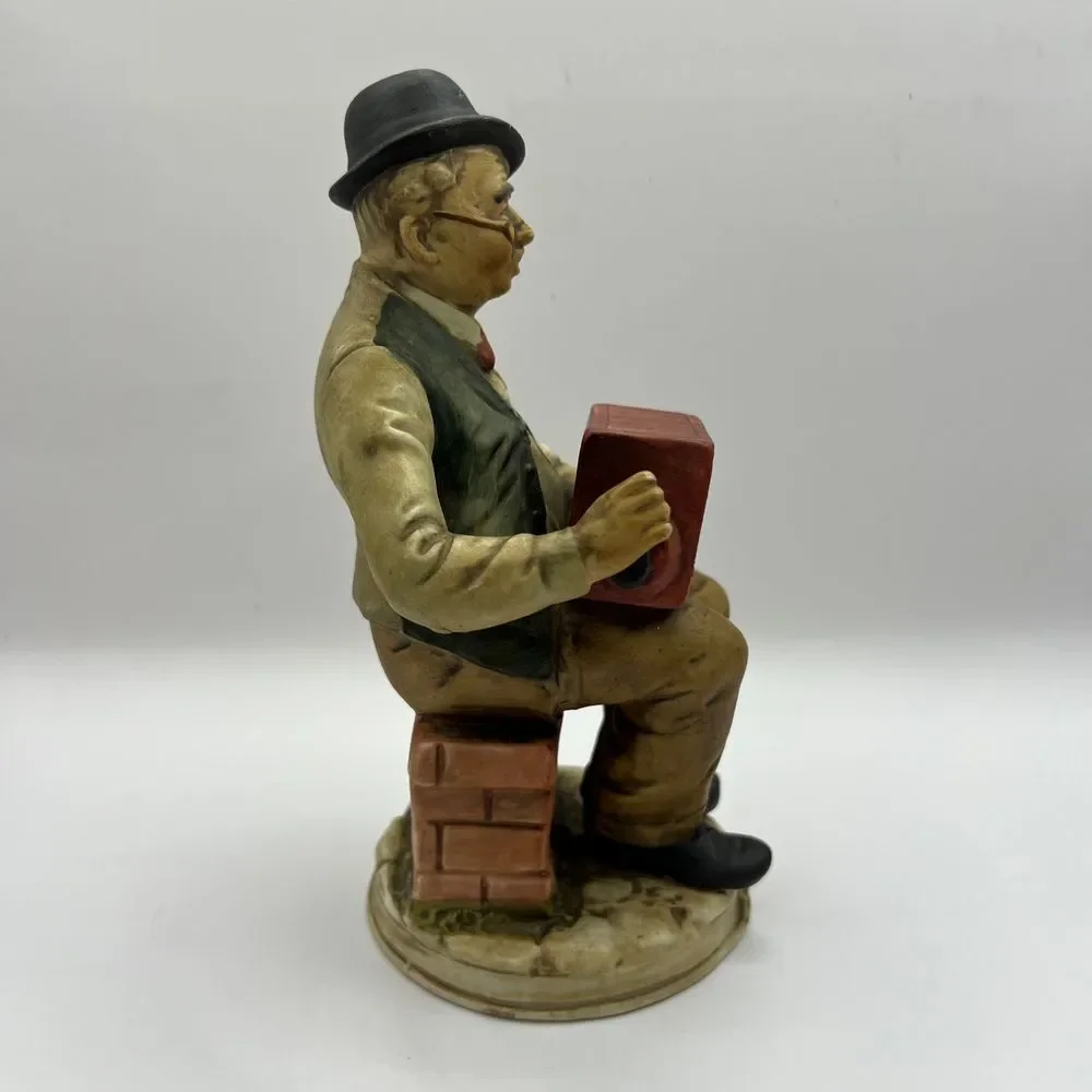 Vintage Ceramic Gentleman Figurine Music‎ Box Decorative Collectible Home Decor